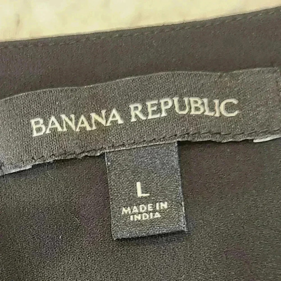 Banana Republic sheer blouse, Size Large - Picture 6 of 8